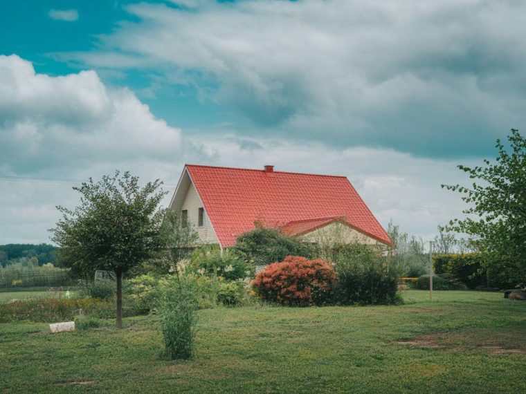 les meilleures astuces pour réduire le coût de votre assurance habitation